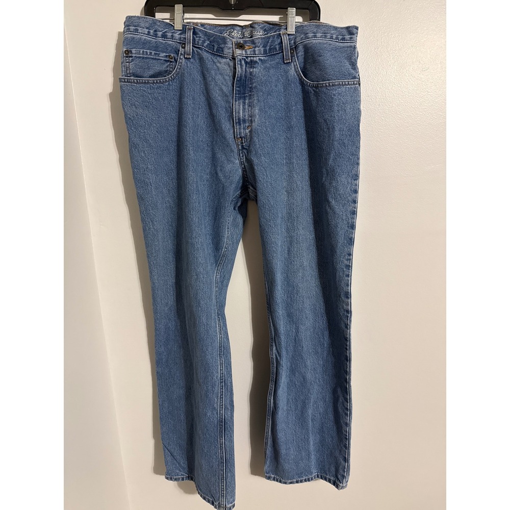 Eddie Bauer Mens Straight Leg Jeans Medium Wash Blue Denim 38x32 EB1821402-R-LSW